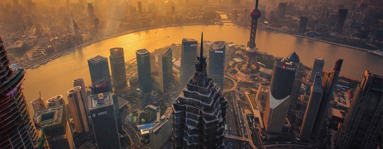 أهم نظريات علم الإقتصاد التى تشكّـــل عالمنـا الآن