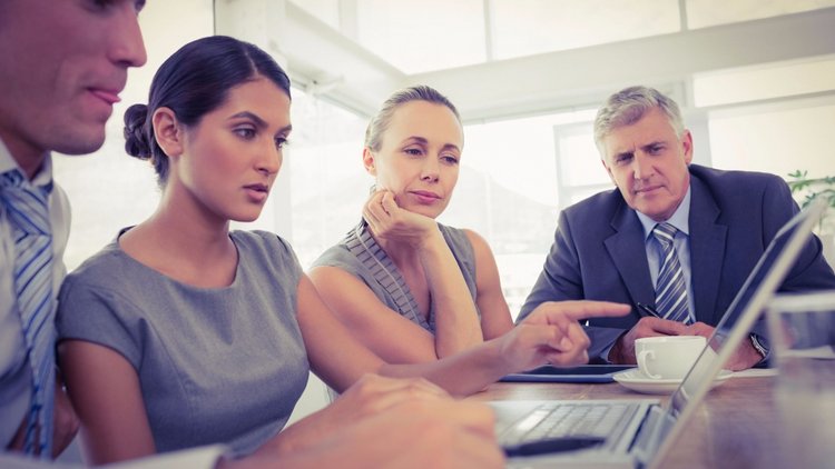 3 Touch Points to Better Engage a Multigenerational Workforce 3 Touch Points to Better Engage a Multigenerational Workforce