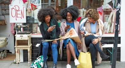 The 5-Level Approach to Building a Community of Fans for Your Business The 5-Level Approach to Building a Community of Fans for Your Business