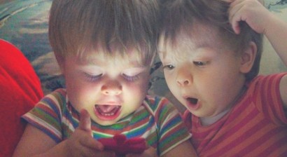 تطبيقات مناسبة للاطفال بدلًا من الانزلاق إلى مستنقع السوشل ميديا تطبيقات مناسبة للاطفال بدلًا من الانزلاق إلى مستنقع السوشل ميديا