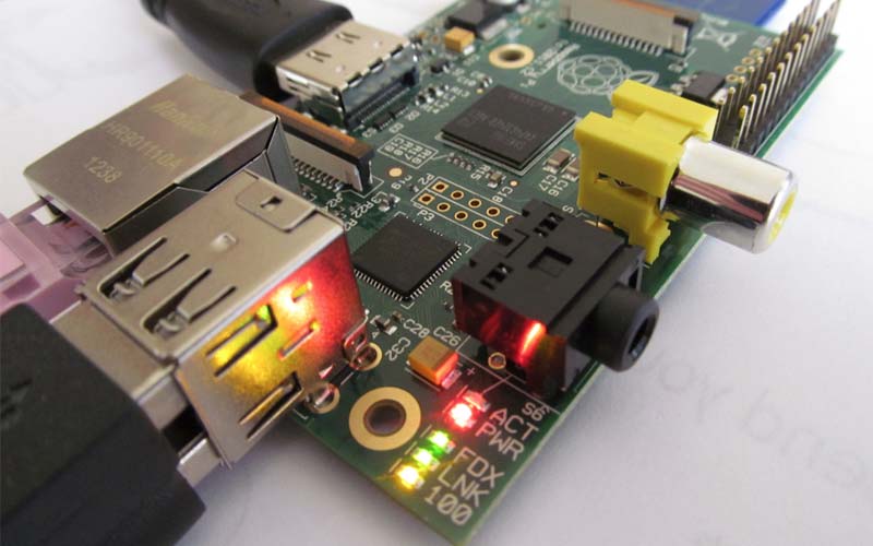 هل تريد نظاماً حاسوبياً بثمن أدنى من 40 دولاراً؟ ربما تجد ضالتك في مشاريع راسبيري باي هل تريد نظاماً حاسوبياً بثمن أدنى من 40 دولاراً؟ ربما تجد ضالتك في مشاريع راسبيري باي