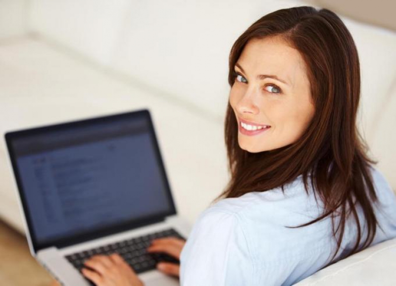 يمكنك الآن الدراسة في أفضل الجامعات العالمية وأنت تجلس في بيتك يمكنك الآن الدراسة في أفضل الجامعات العالمية وأنت تجلس في بيتك